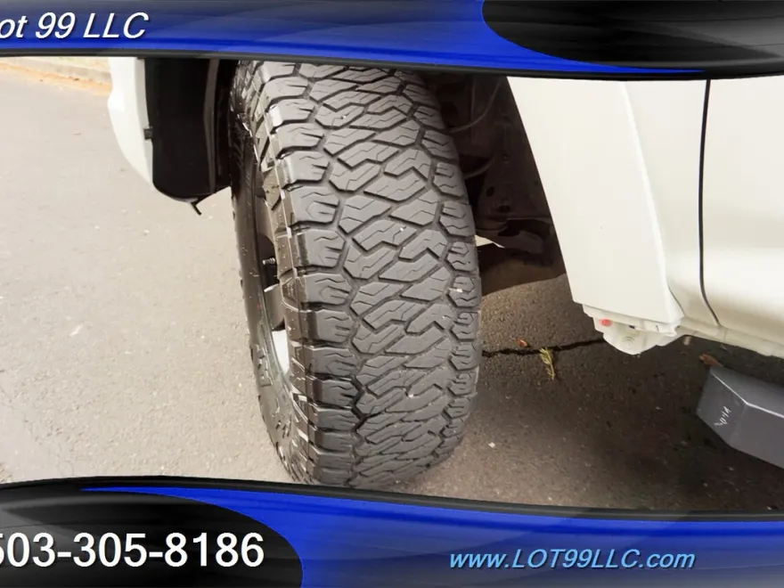 2013 Toyota 4Runner SR5 photo 1