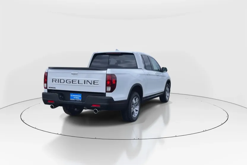 2025 Honda Ridgeline RTL photo 1