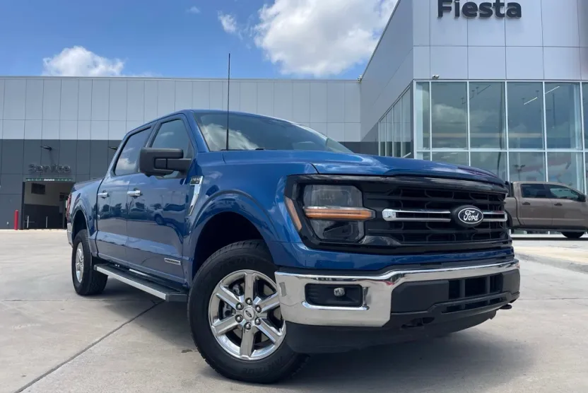 2024 Ford F-150 XLT photo 1