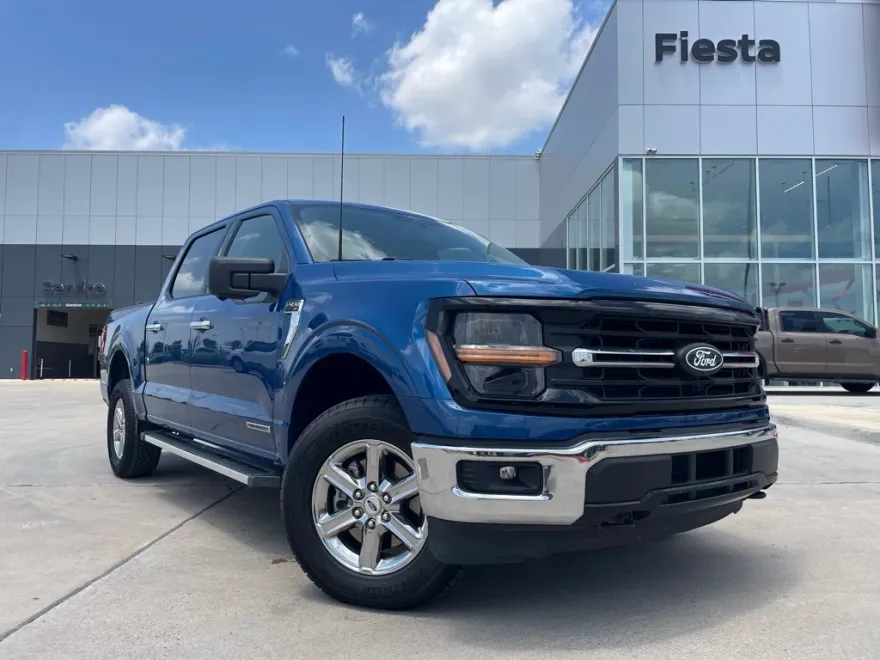 2024 Ford F-150 XLT photo 1