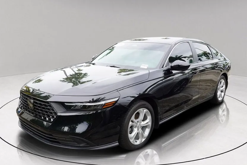 2024 Honda Accord LX photo 1