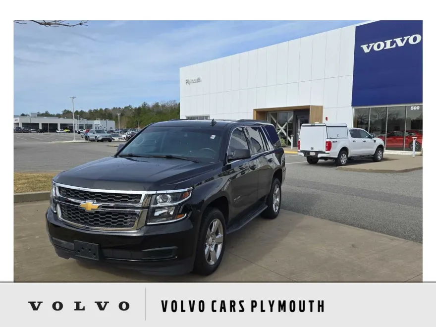 2019 Chevrolet Tahoe LT photo 1