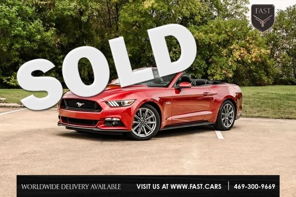 2016 Ford Mustang GT Premium photo 1