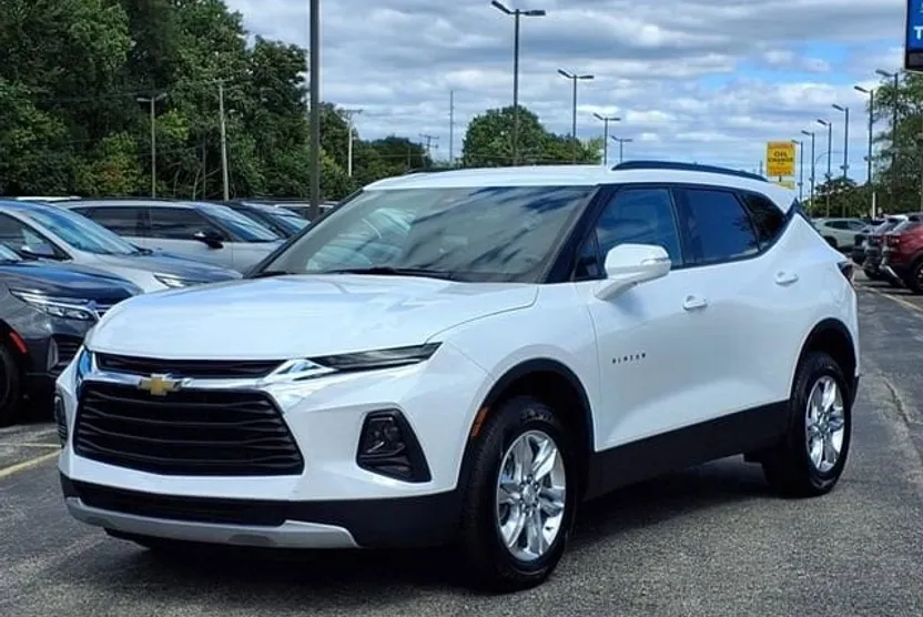 2022 Chevrolet Blazer 2LT photo 1