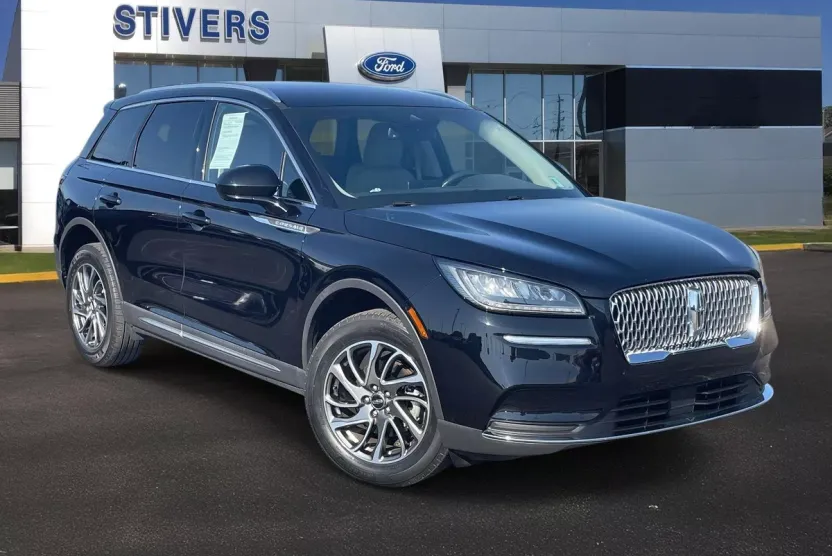 2021 Lincoln Corsair Standard photo 1