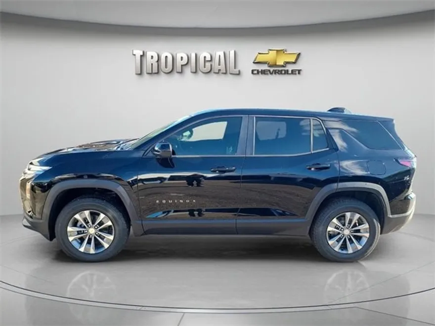 2026 Chevrolet Equinox LT photo 1