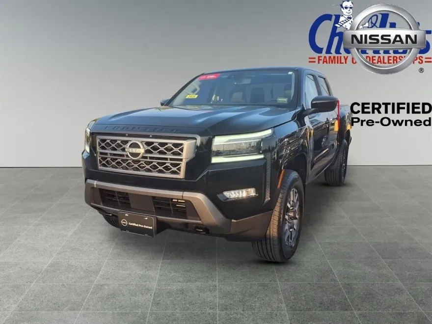 2024 Nissan Frontier photo 1