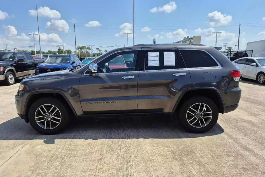 2021 Jeep Grand Cherokee Limited photo 1