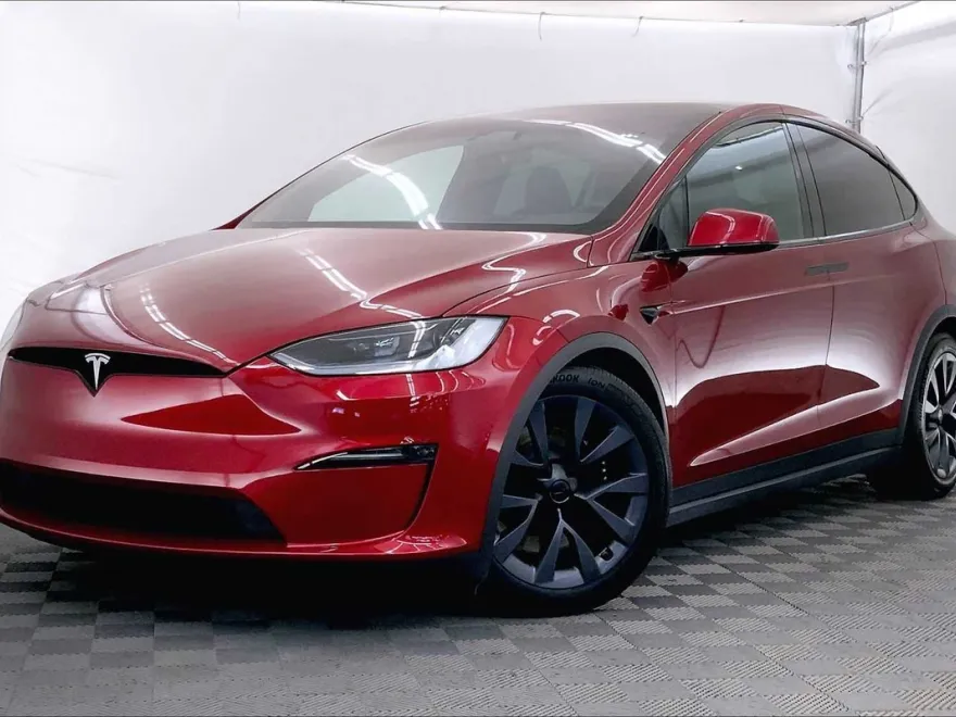 2023 Tesla Model X photo 1