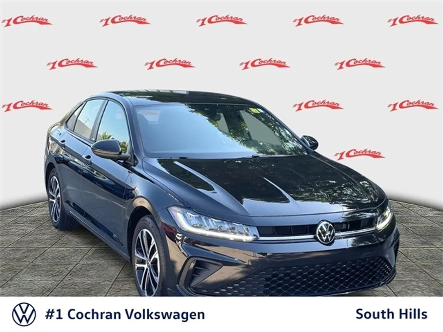 2025 Volkswagen Jetta 1.5T Sport photo 1