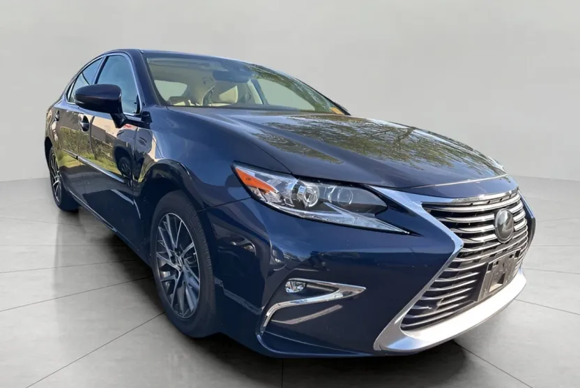 2018 Lexus ES 350 photo 1