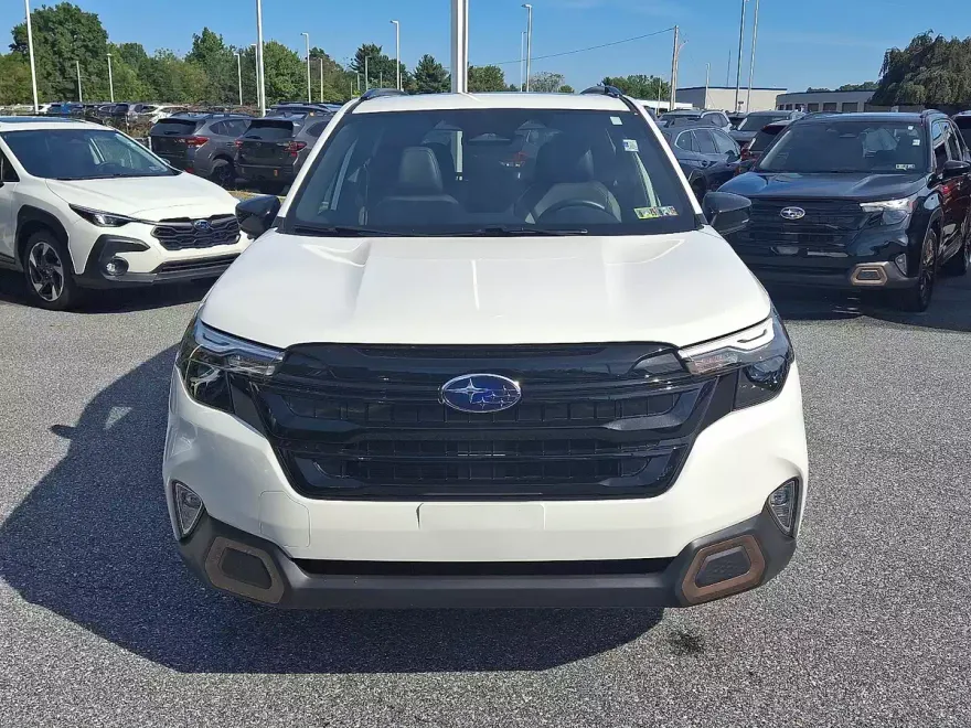 2025 Subaru Forester Sport photo 1
