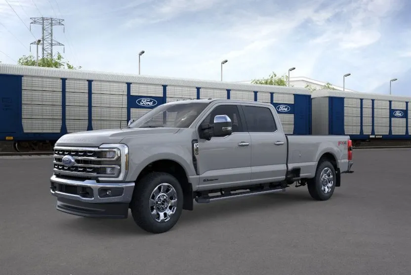 2026 Ford F-350 Lariat photo 1