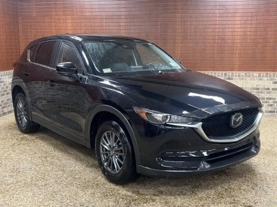 2019 Mazda CX-5 Touring photo 1