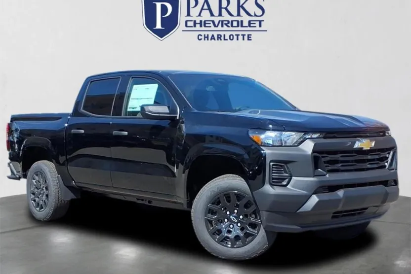 2026 Chevrolet Colorado Work Truck photo 1