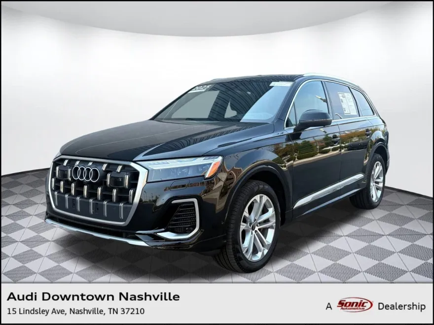 2025 Audi Q7 Prestige 55 photo 1