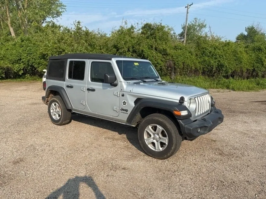 2022 Jeep Wrangler Unlimited Sport S photo 1