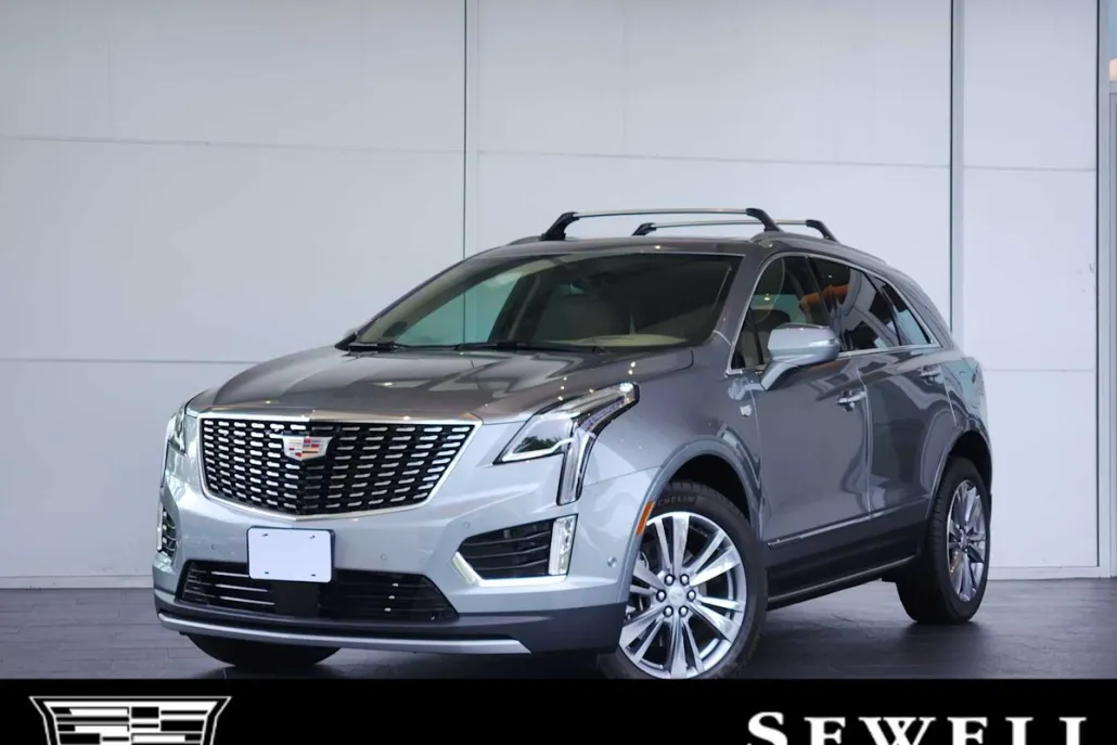2024 Cadillac XT5 Platinum Premium Luxury photo 1