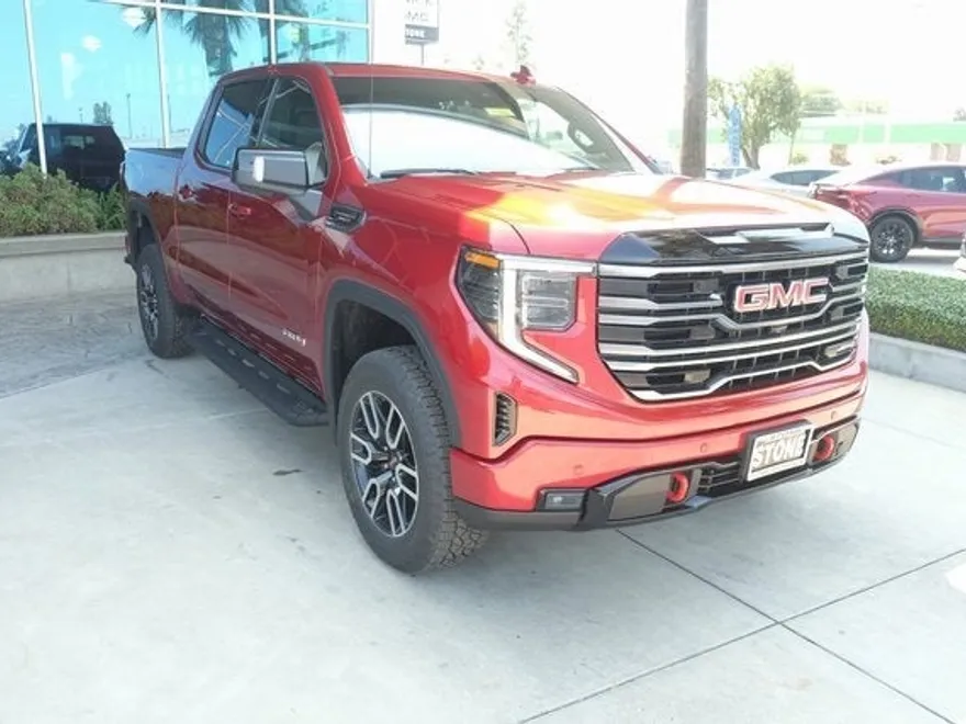 2025 Gmc Sierra 1500 AT4 photo 1