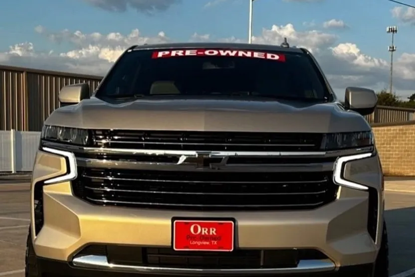 2021 Chevrolet Tahoe LT photo 1