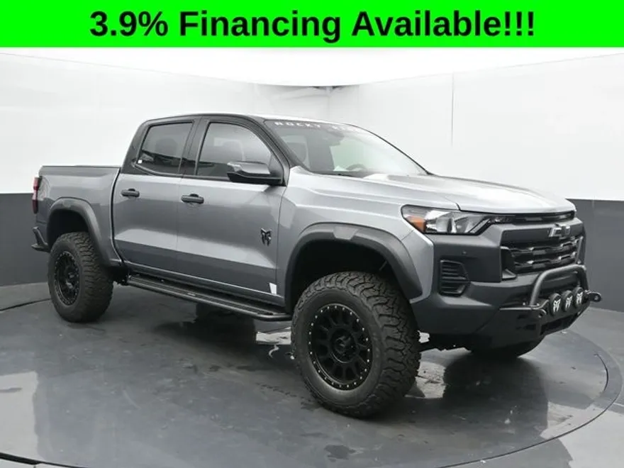 2025 Chevrolet Colorado Trail Boss photo 1