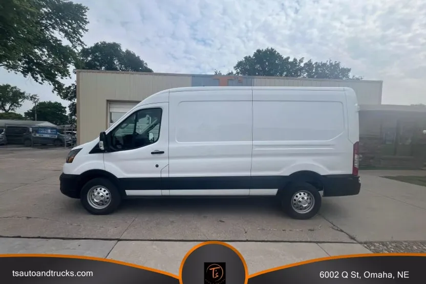 2024 Ford Transit Cargo Van photo 1