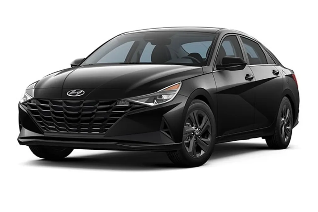 2023 Hyundai Elantra SEL photo 1