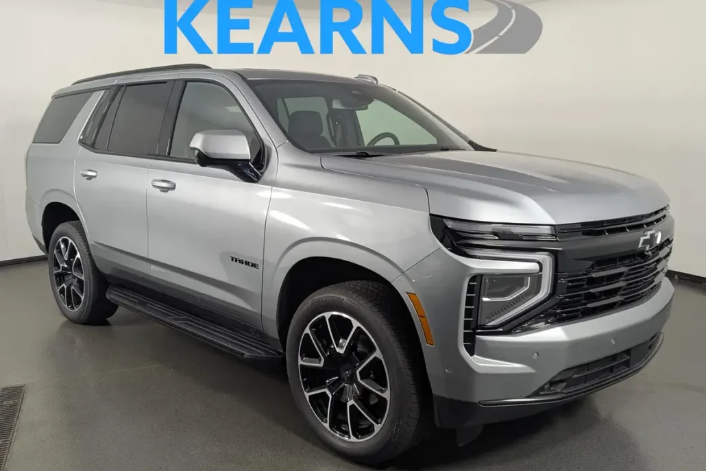 2025 Chevrolet Tahoe RST photo 1
