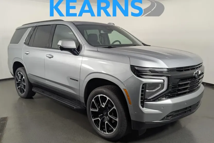 2025 Chevrolet Tahoe RST photo 1