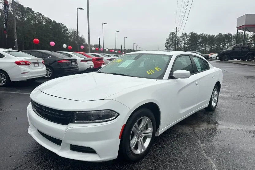 2022 Dodge Charger SXT photo 1