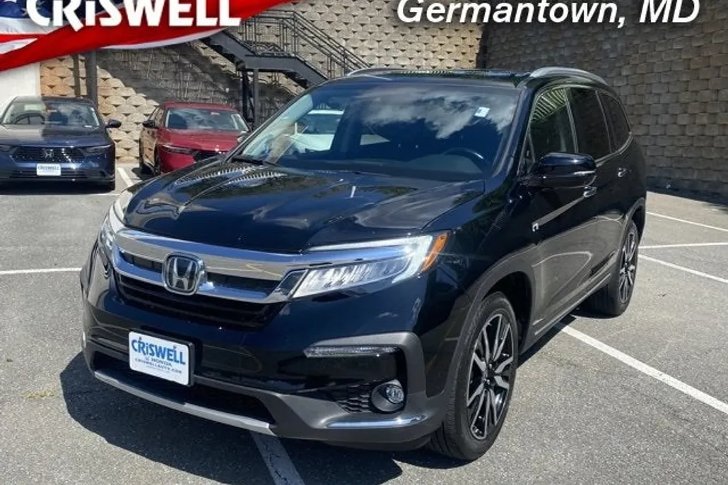2022 Honda Pilot Touring photo 1