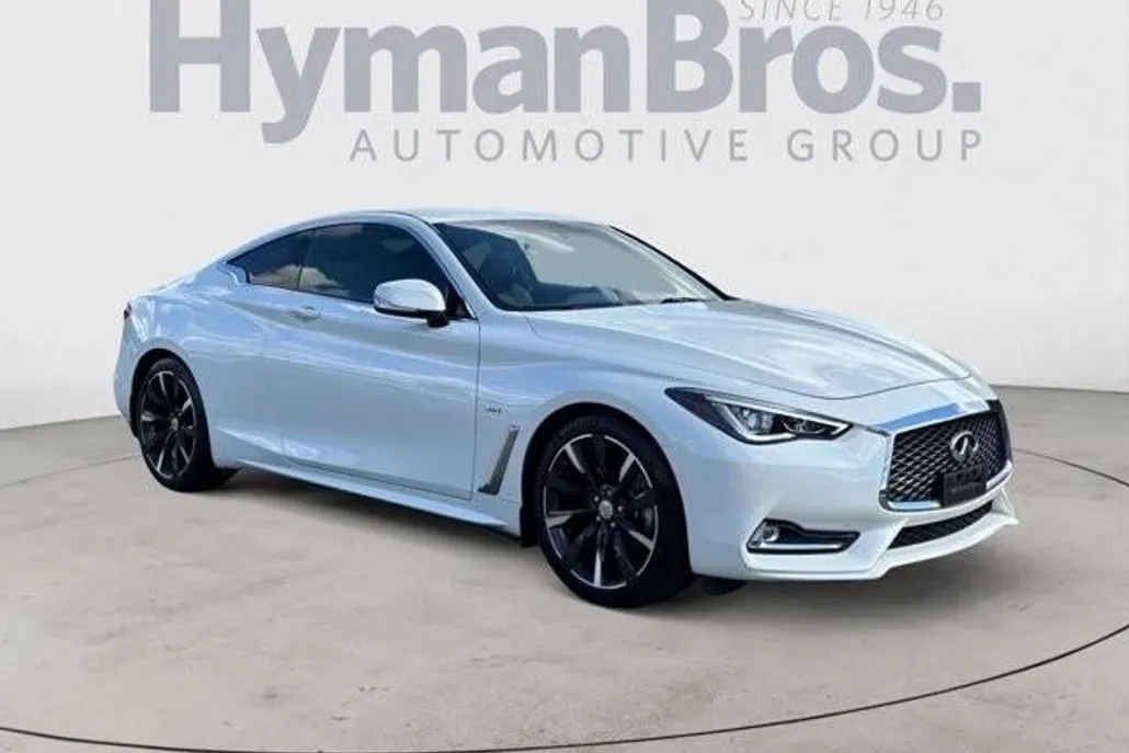 2017 Infiniti Q60 3.0t Premium photo 1