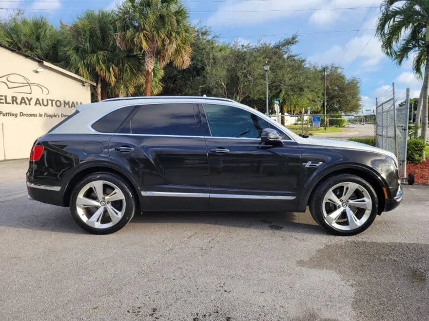 2018 Bentley Bentayga W12 photo 1