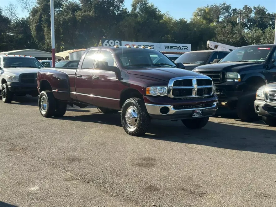 2004 Dodge Ram 3500 Laramie photo 1
