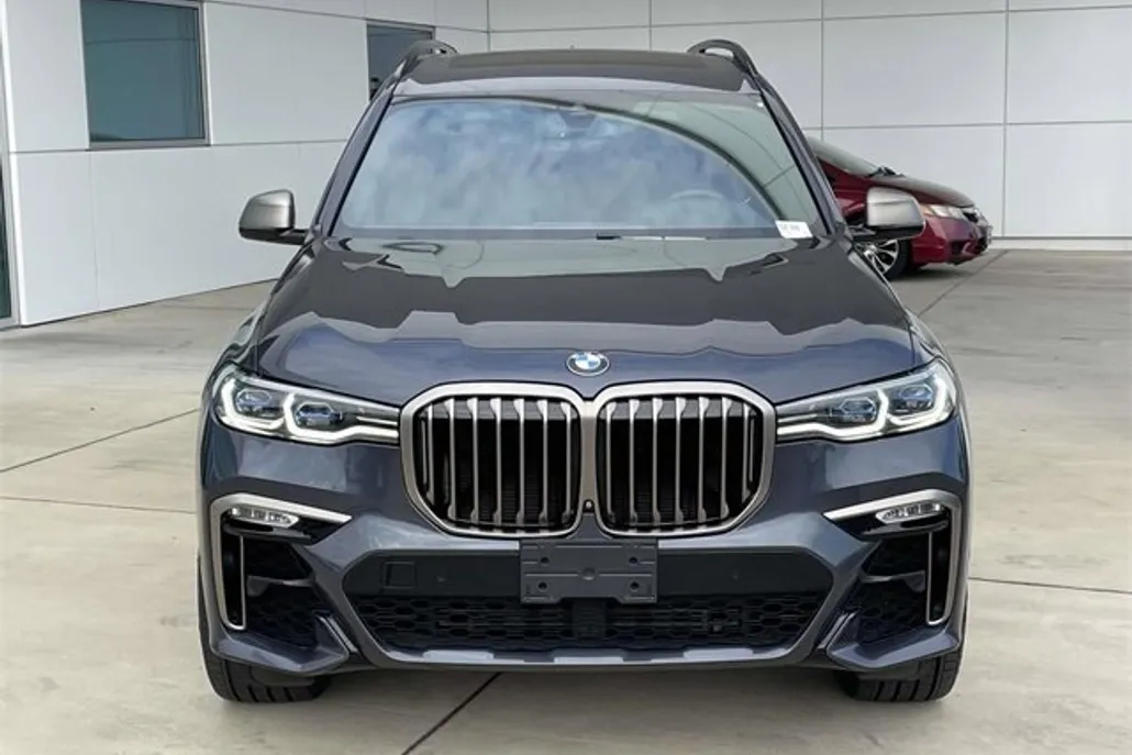 2020 Bmw X7 M50i photo 1