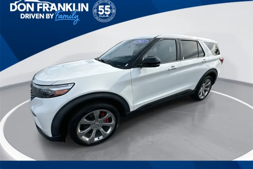 2021 Ford Explorer ST photo 1