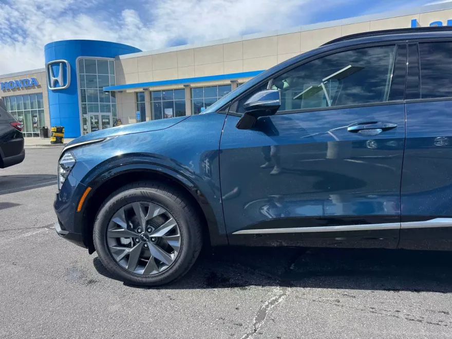 2023 Kia Sportage Hybrid photo 1