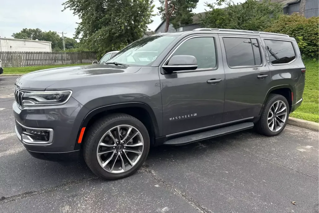 2022 Jeep Wagoneer Series II photo 1