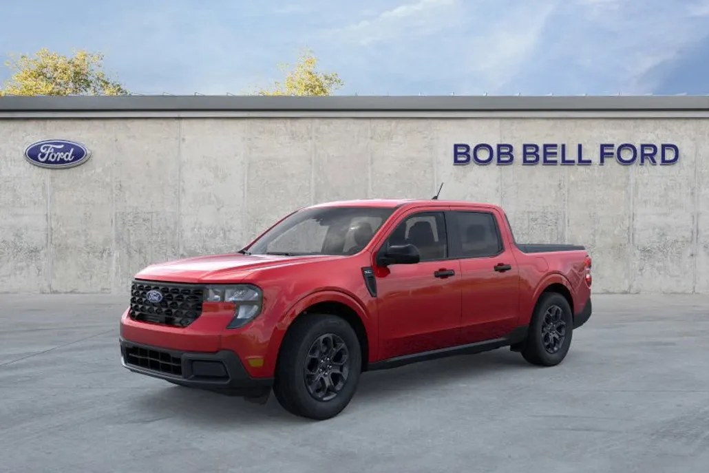 2025 Ford Maverick XLT photo 1
