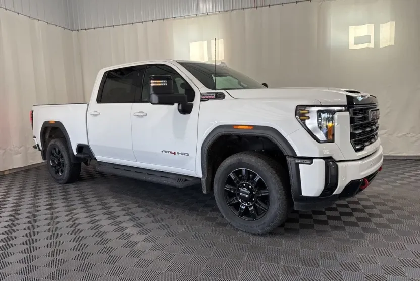 2024 Gmc Sierra HD AT4 photo 1