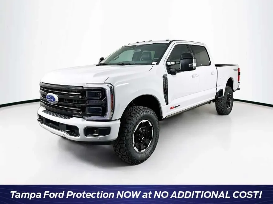 2026 Ford F-250 Platinum photo 1