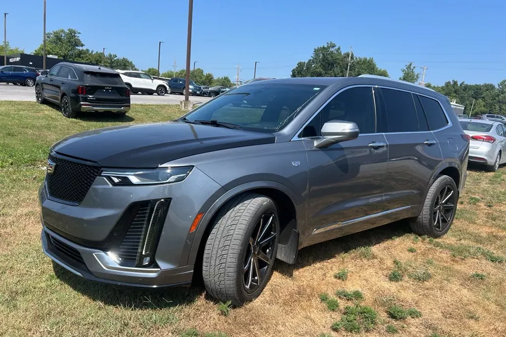 2020 Cadillac XT6 Premium Luxury photo 1
