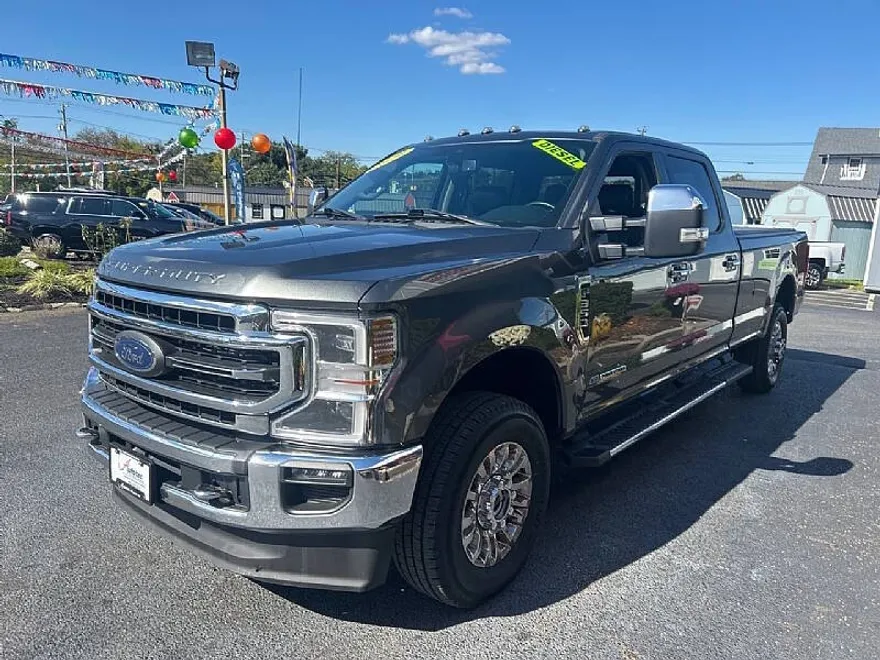 2020 Ford F-350 Lariat photo 1