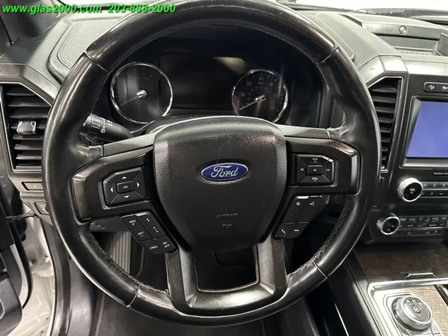2019 Ford Expedition Limited photo 1