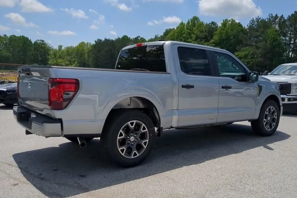 2025 Ford F-150 STX photo 1