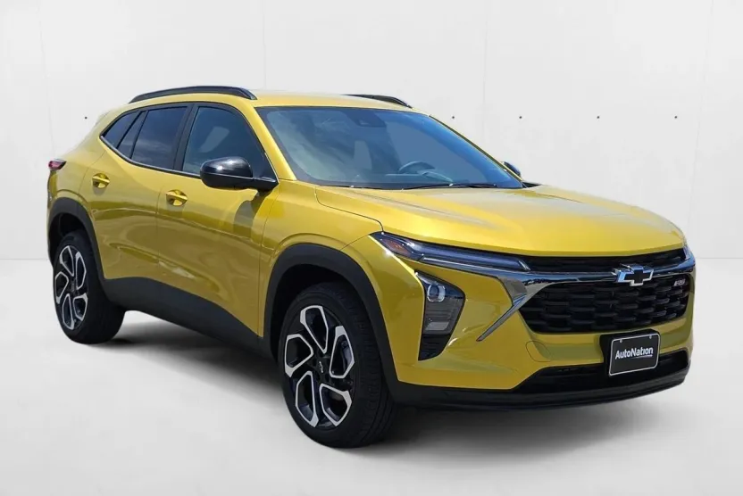 2025 Chevrolet Trax photo 1