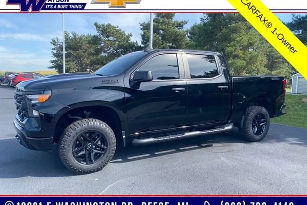 2023 Chevrolet Silverado 1500 Custom Trail Boss photo 1