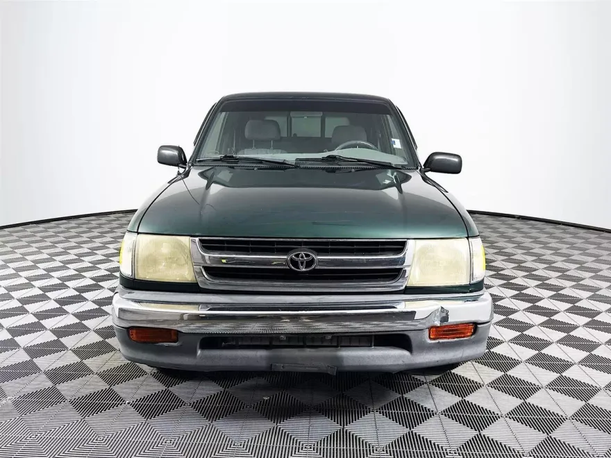 1999 Toyota Tacoma XtraCab photo 2