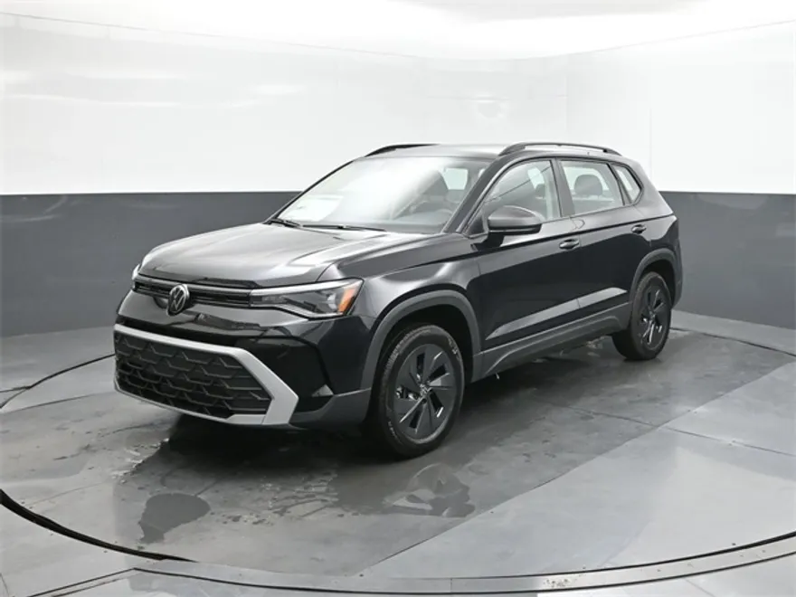 2025 Volkswagen Taos S photo 1