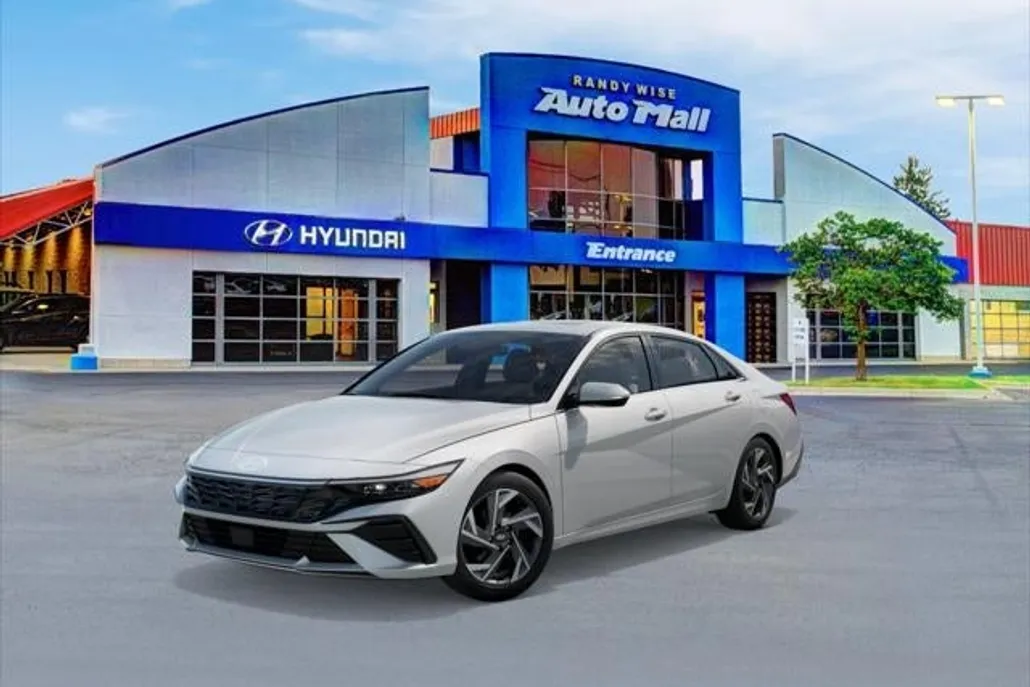 2025 Hyundai Elantra Limited photo 1